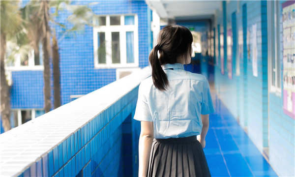 西沙如何找到一个可以帮助我生孩子的女人？